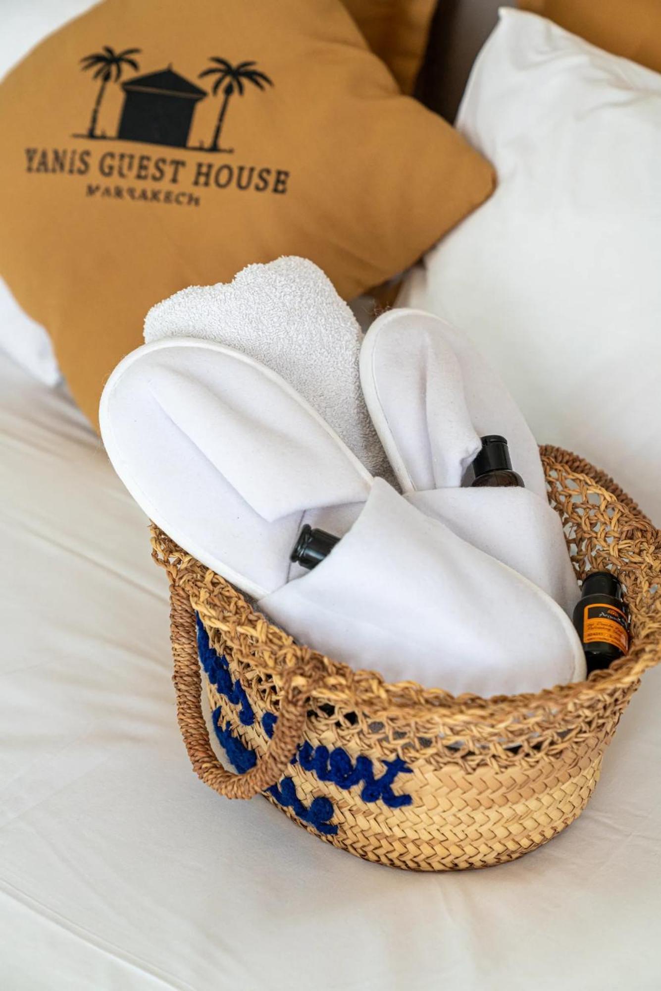 Yanis Guest House Marrakesh Esterno foto